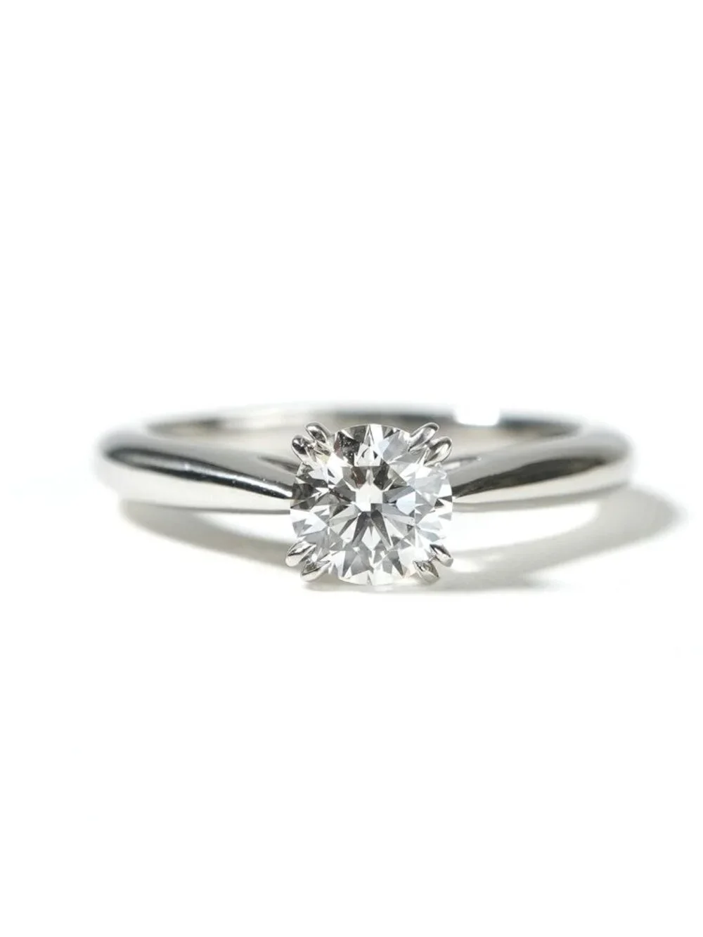Harry Winston Round Cut Solitaire Ring Engagement Silver